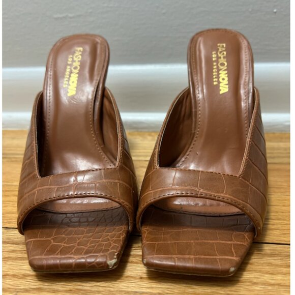 Light Brown Mules - Picture 10 of 12